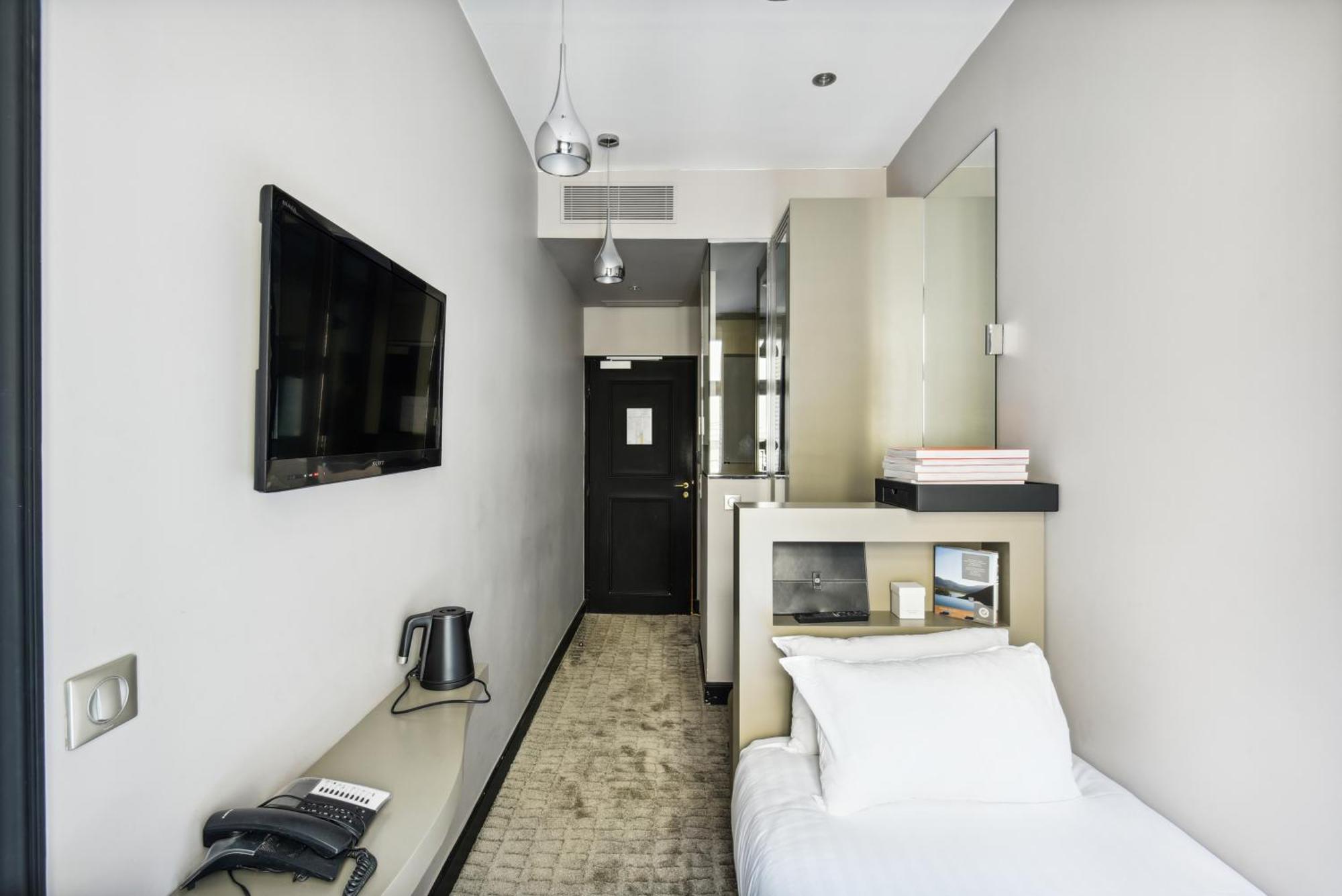 Le Paris Singulier Hotel Room photo